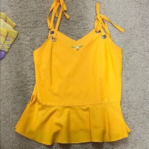 Gianni Bini yellow sleeveless peplum style shirt